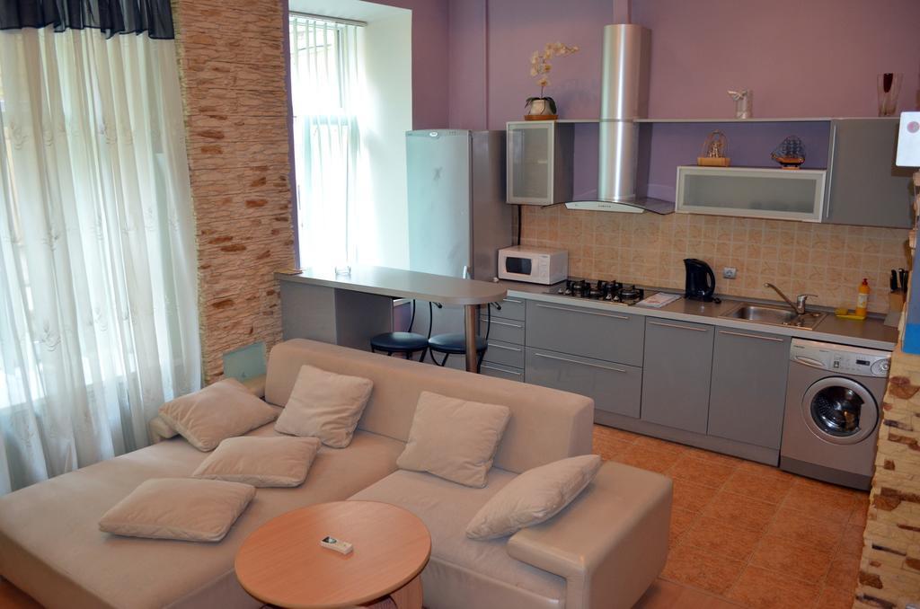 Chapayev Apartments Kiev Chambre photo