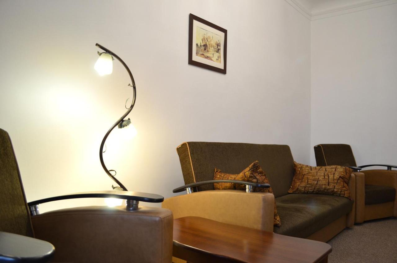 Chapayev Apartments Kiev Extérieur photo